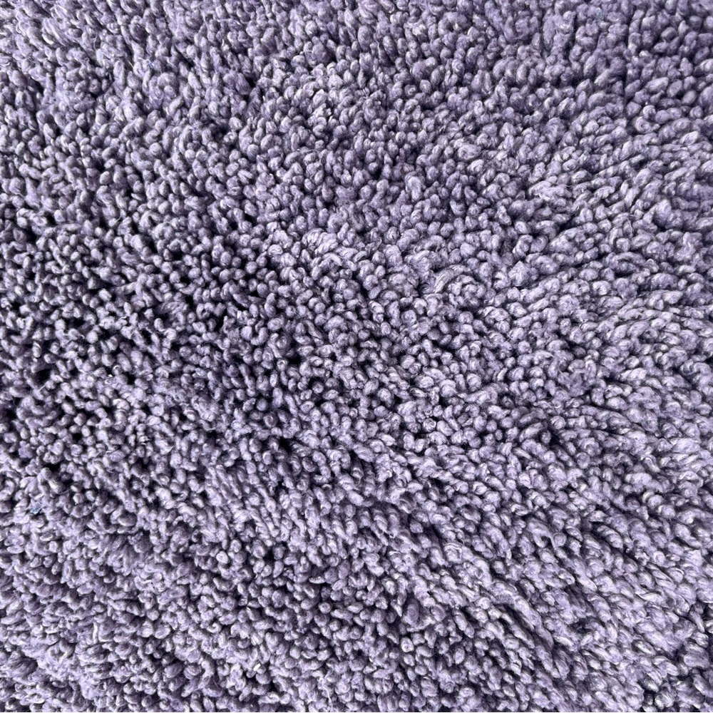 Lavendar bath mat